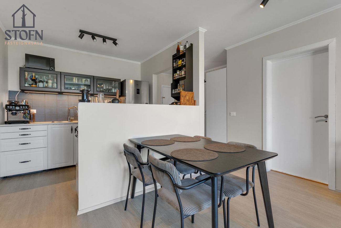 Móabarð 34, 220 Hafnarfjörður