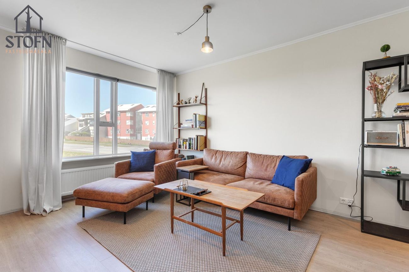 Móabarð 34, 220 Hafnarfjörður