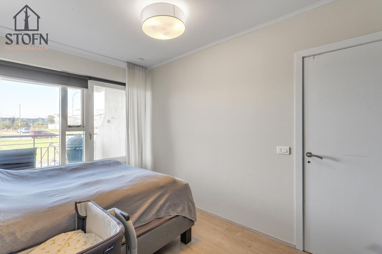 Móabarð 34, 220 Hafnarfjörður