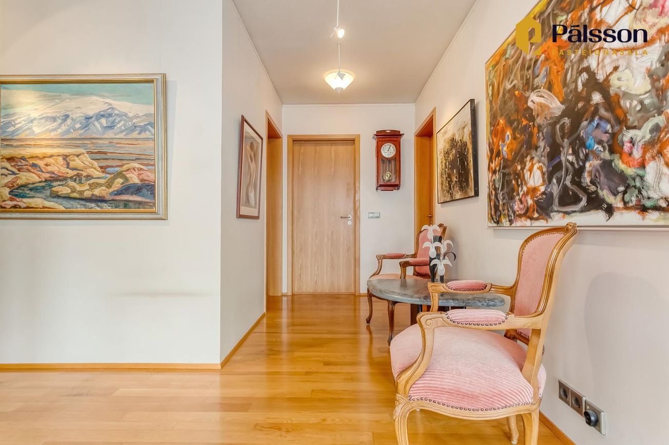 Klapparstígur 1, 101 Reykjavík