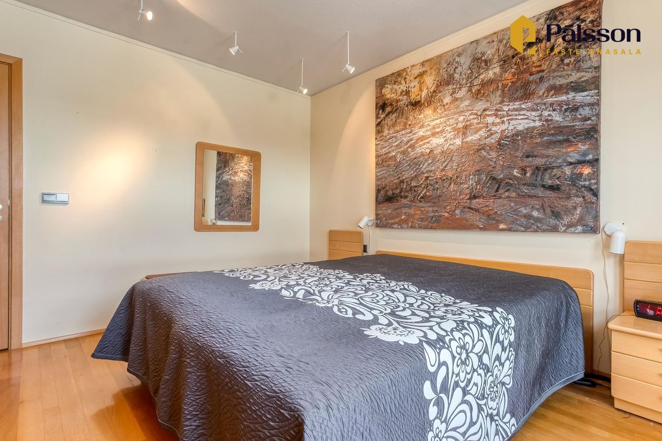 Klapparstígur 1, 101 Reykjavík