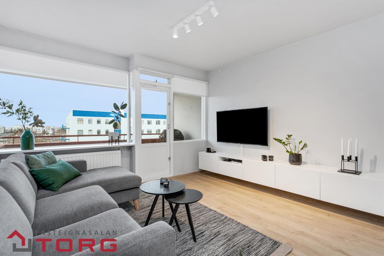 Háaleitisbraut 44, 108 Reykjavík