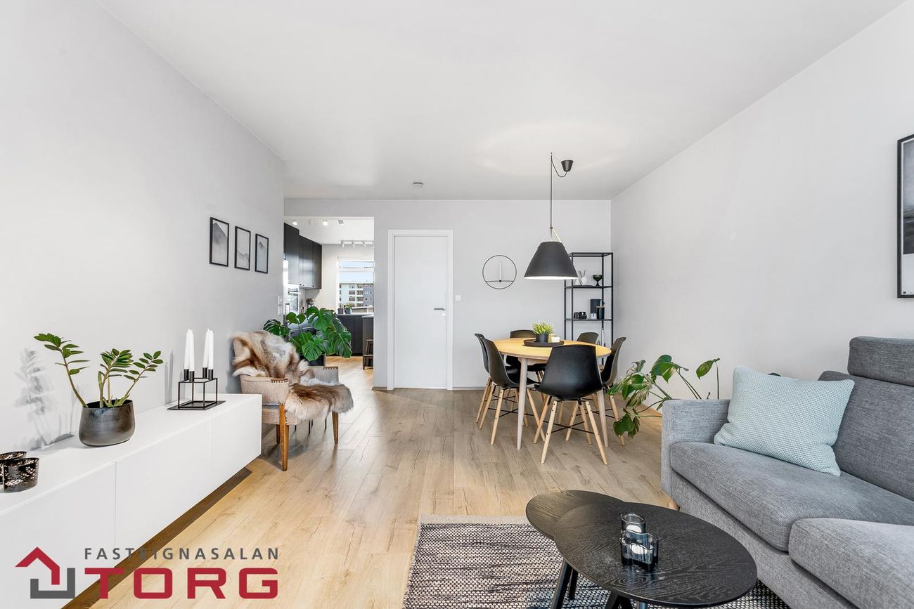 Háaleitisbraut 44, 108 Reykjavík