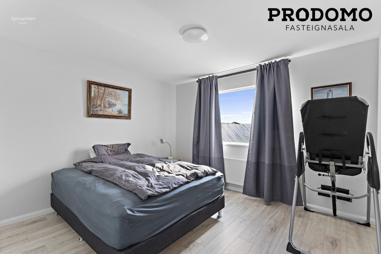 Breiðbraut 670A, 262 Reykjanesbær