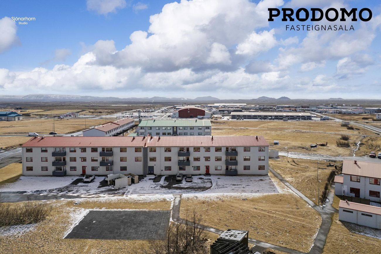 Breiðbraut 670A, 262 Reykjanesbær