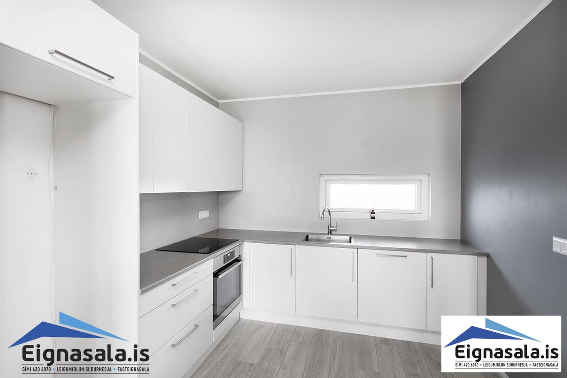 Dalsbraut 4, 260 Reykjanesbær