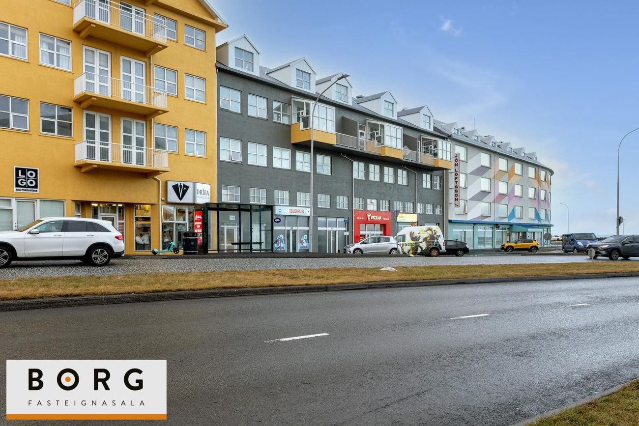 Hringbraut 119, 101 Reykjavík