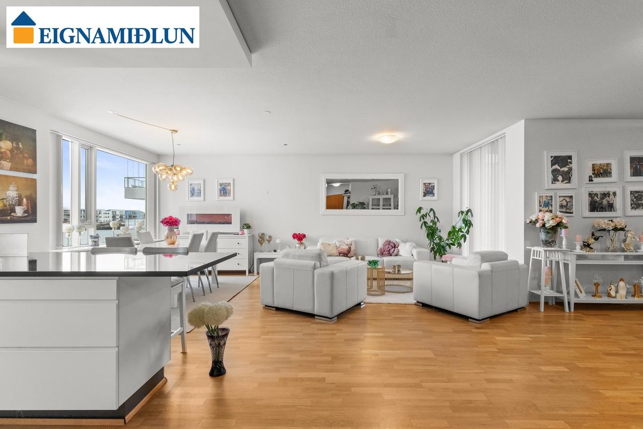 Strandvegur 9 - 0203, 210 Garðabær