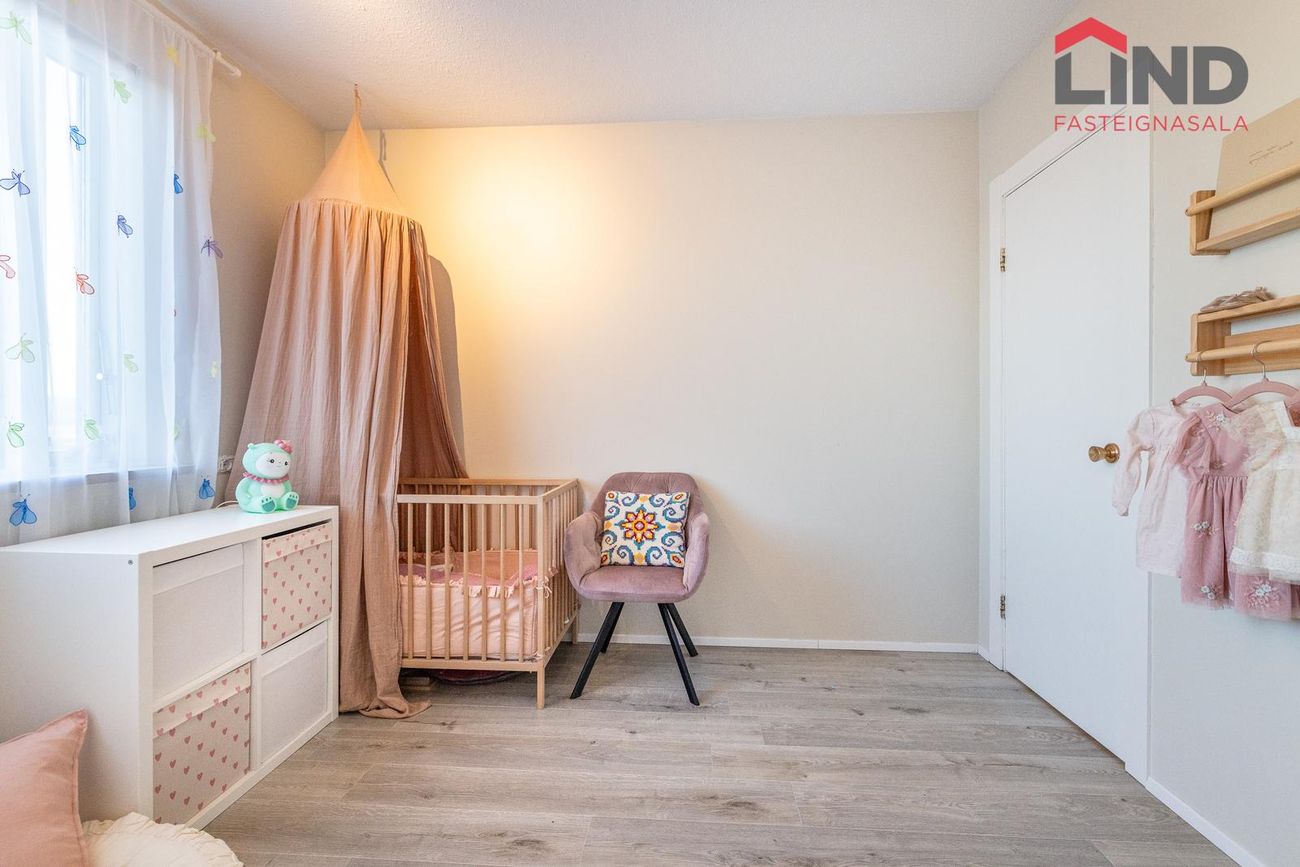 Vallarbraut 9, 300 Akranes