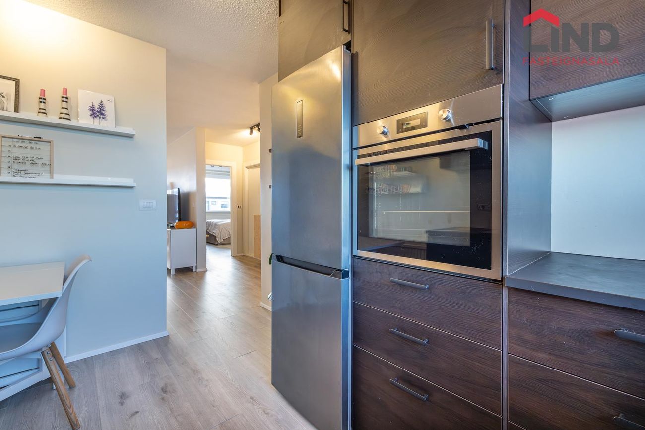 Vallarbraut 9, 300 Akranes