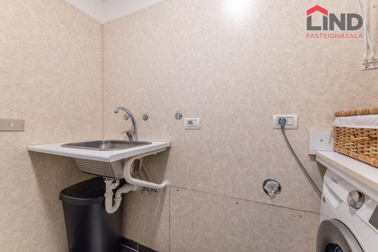 Vallarbraut 9, 300 Akranes