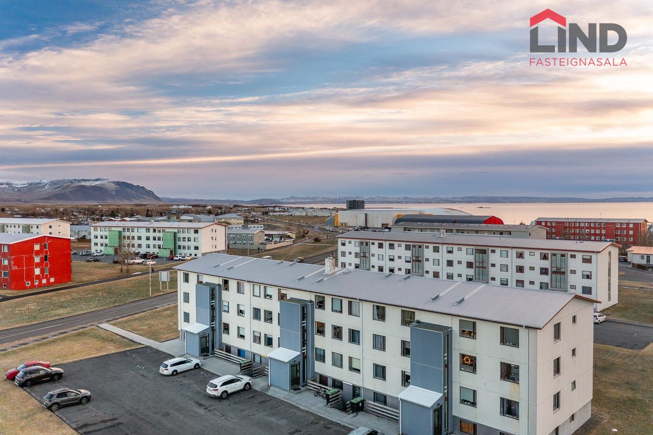 Vallarbraut 9, 300 Akranes