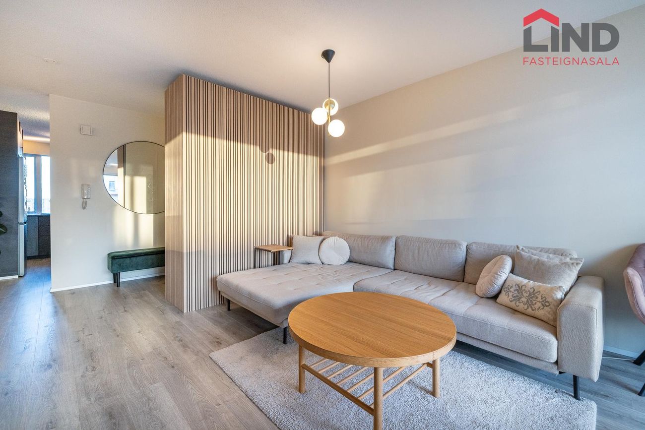 Vallarbraut 9, 300 Akranes