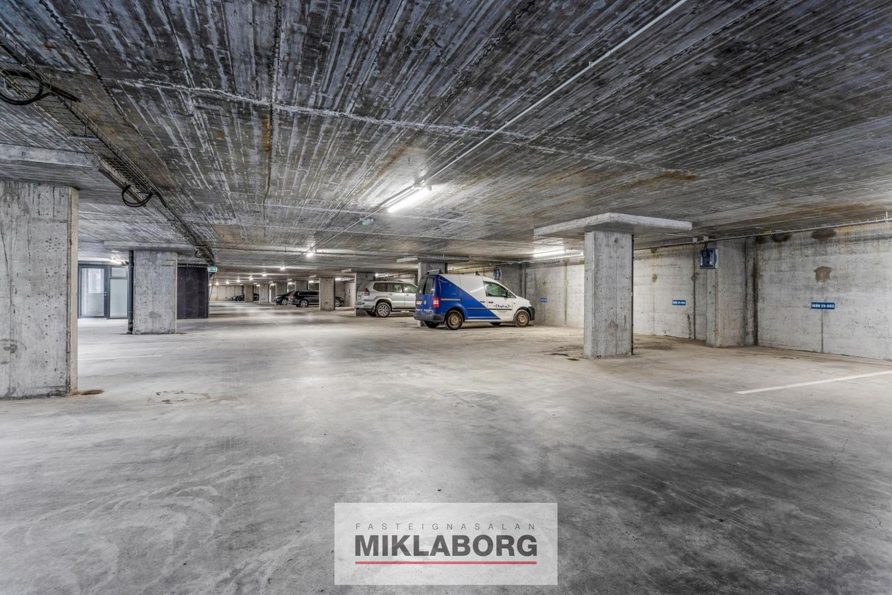 Hringhamar 25 - 0204, 221 Hafnarfjörður