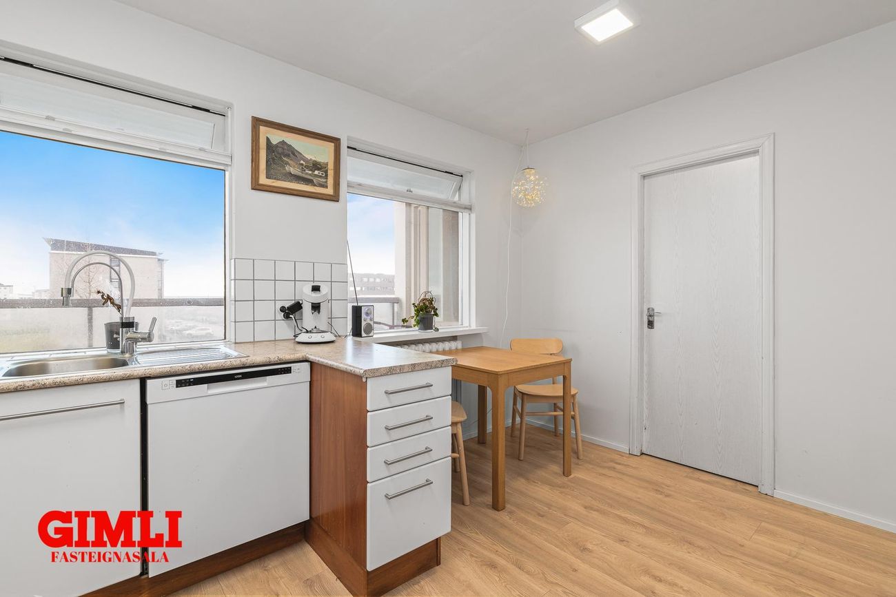 Dalbraut 1, 105 Reykjavík