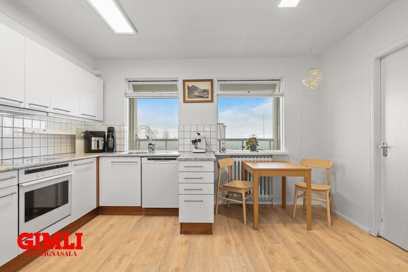 Dalbraut 1, 105 Reykjavík