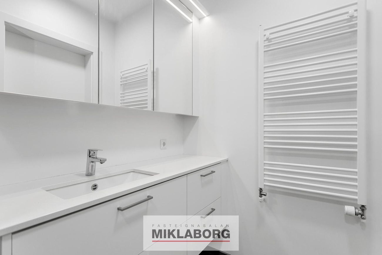 Sunnusmári 2, 201 Kópavogur