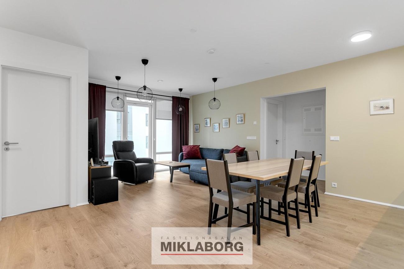 Sunnusmári 2, 201 Kópavogur