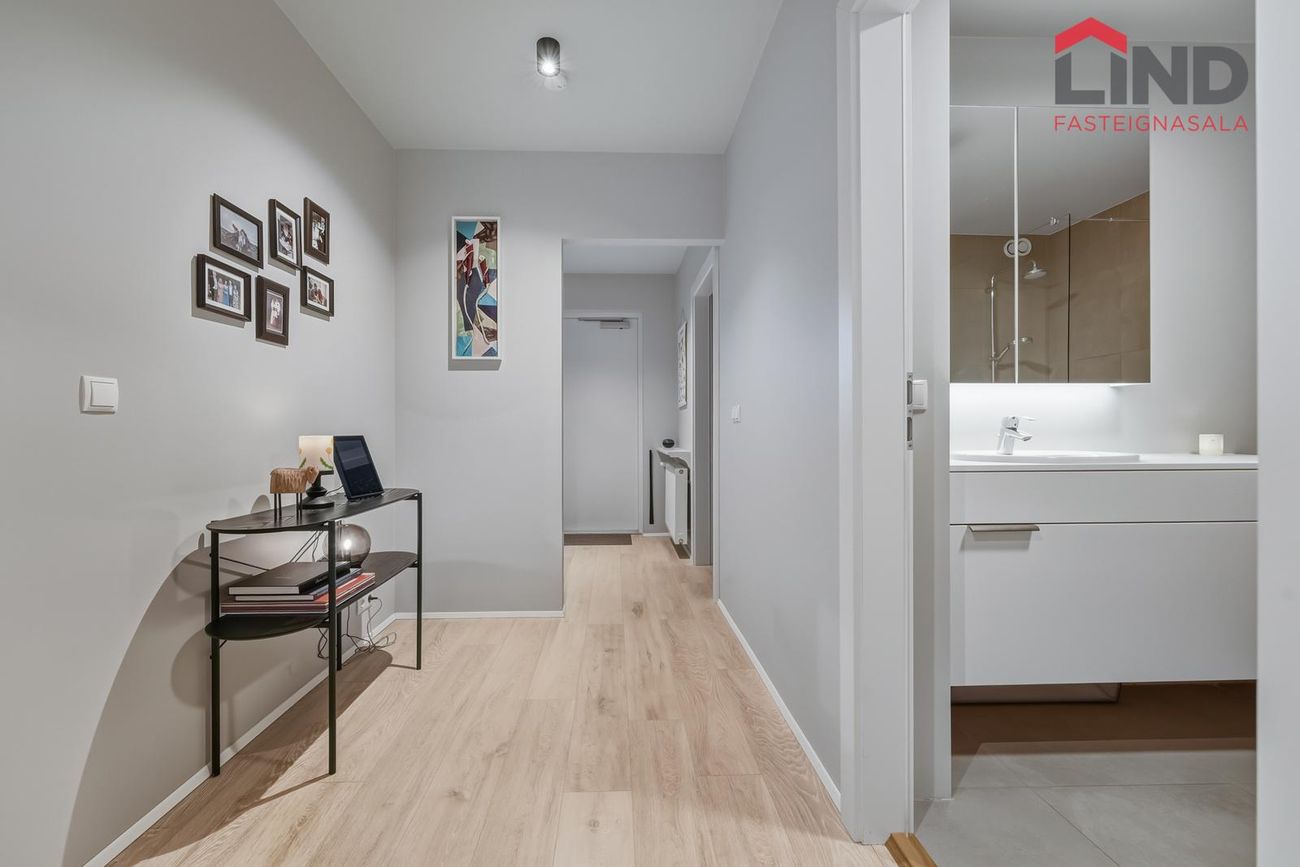 Hafnarbraut 12A - 0212, 200 Kópavogur