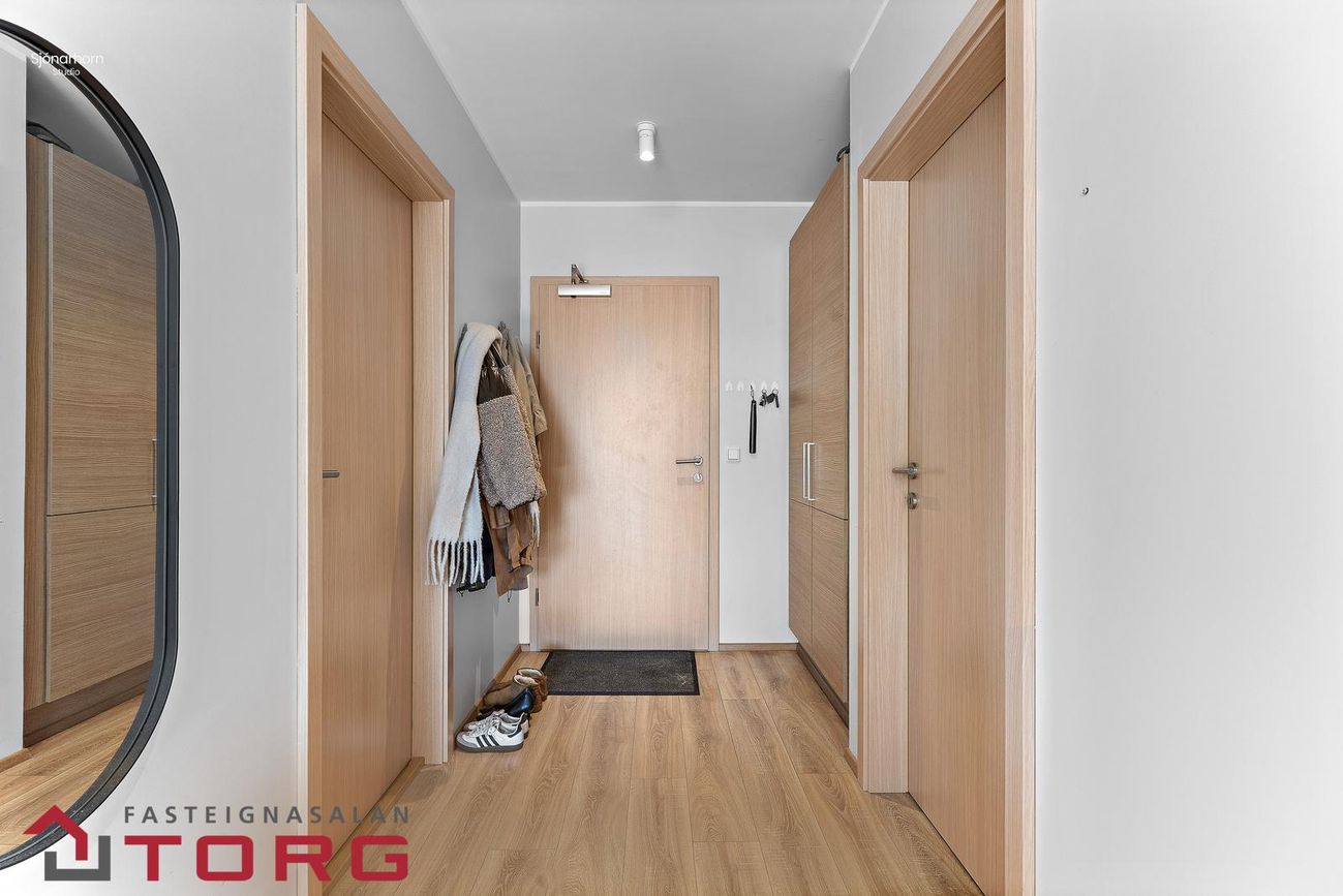 Friggjarbrunnur 53 - 0103, 113 Reykjavík