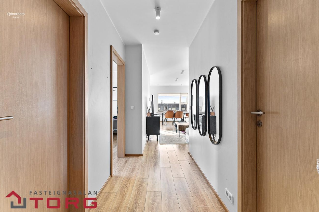 Friggjarbrunnur 53 - 0103, 113 Reykjavík