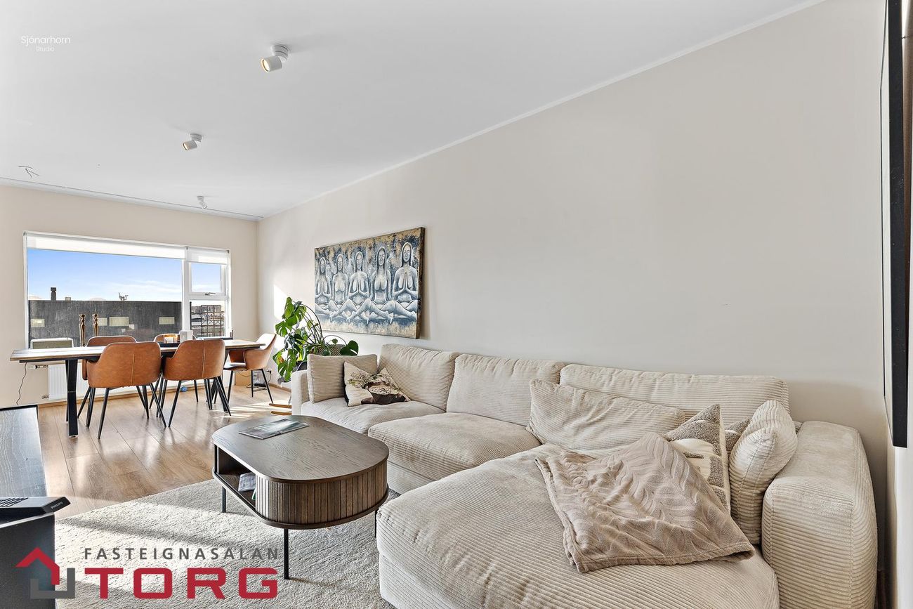 Friggjarbrunnur 53 - 0103, 113 Reykjavík