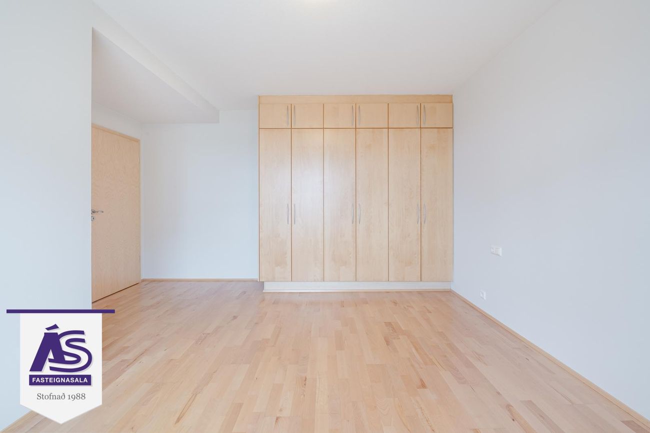 Glósalir 7, 201 Kópavogur