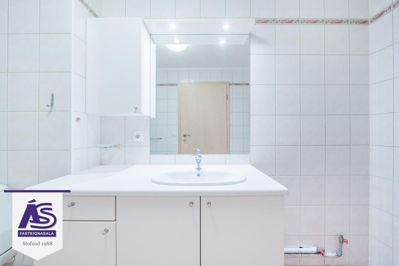 Glósalir 7, 201 Kópavogur