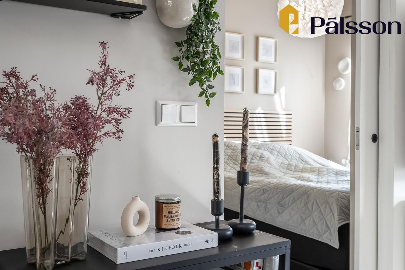 Jöfursbás 11B, 112 Reykjavík