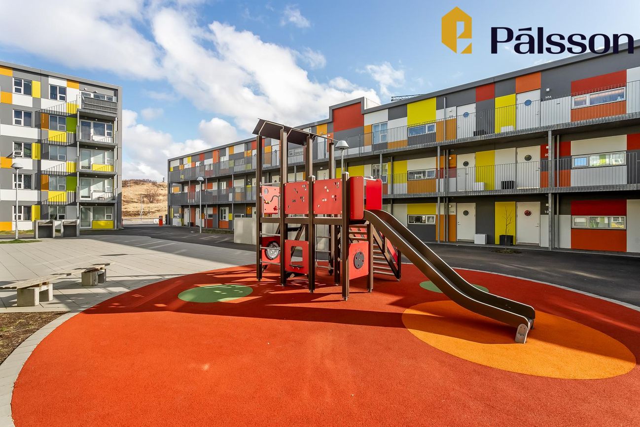 Jöfursbás 11B, 112 Reykjavík