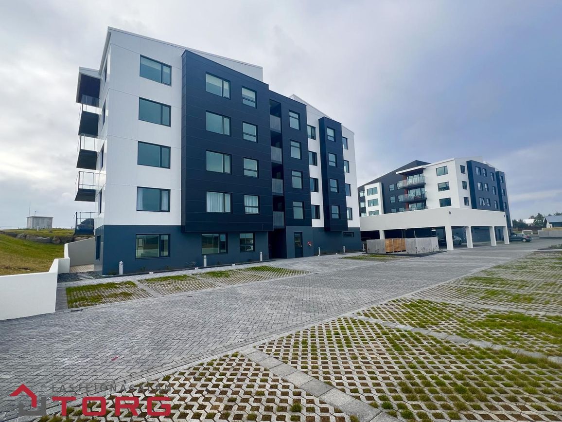 Asparlaut 24, 230 Reykjanesbær