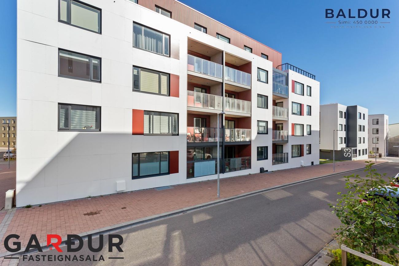 Dugguvogur 13, 104 Reykjavík