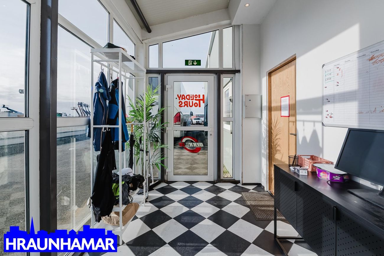 Breiðhella 12 - 0102, 221 Hafnarfjörður