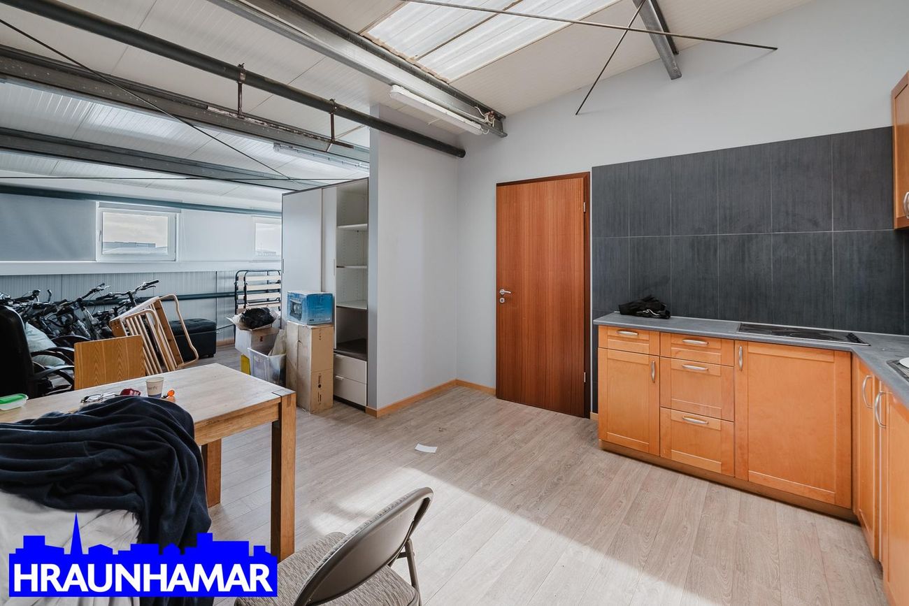 Breiðhella 12 - 0102, 221 Hafnarfjörður