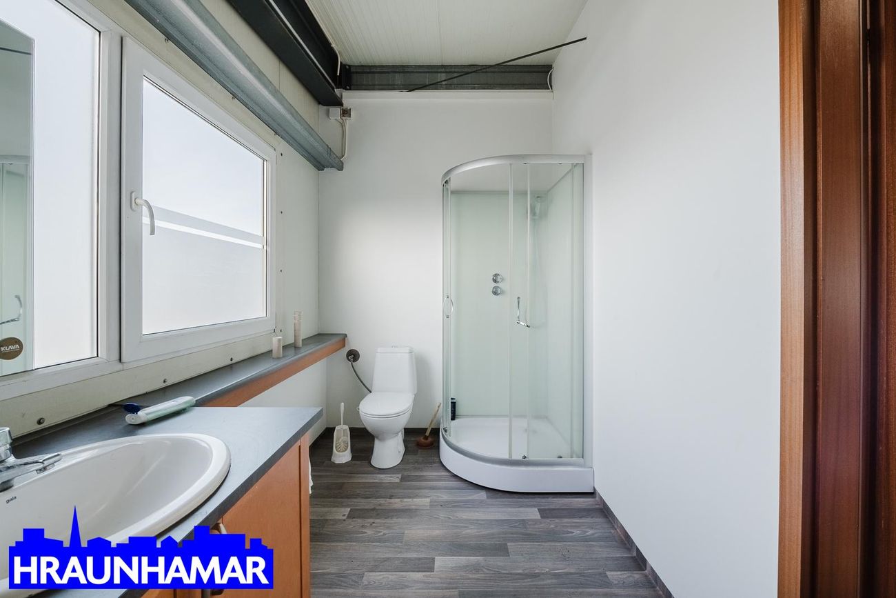 Breiðhella 12 - 0102, 221 Hafnarfjörður