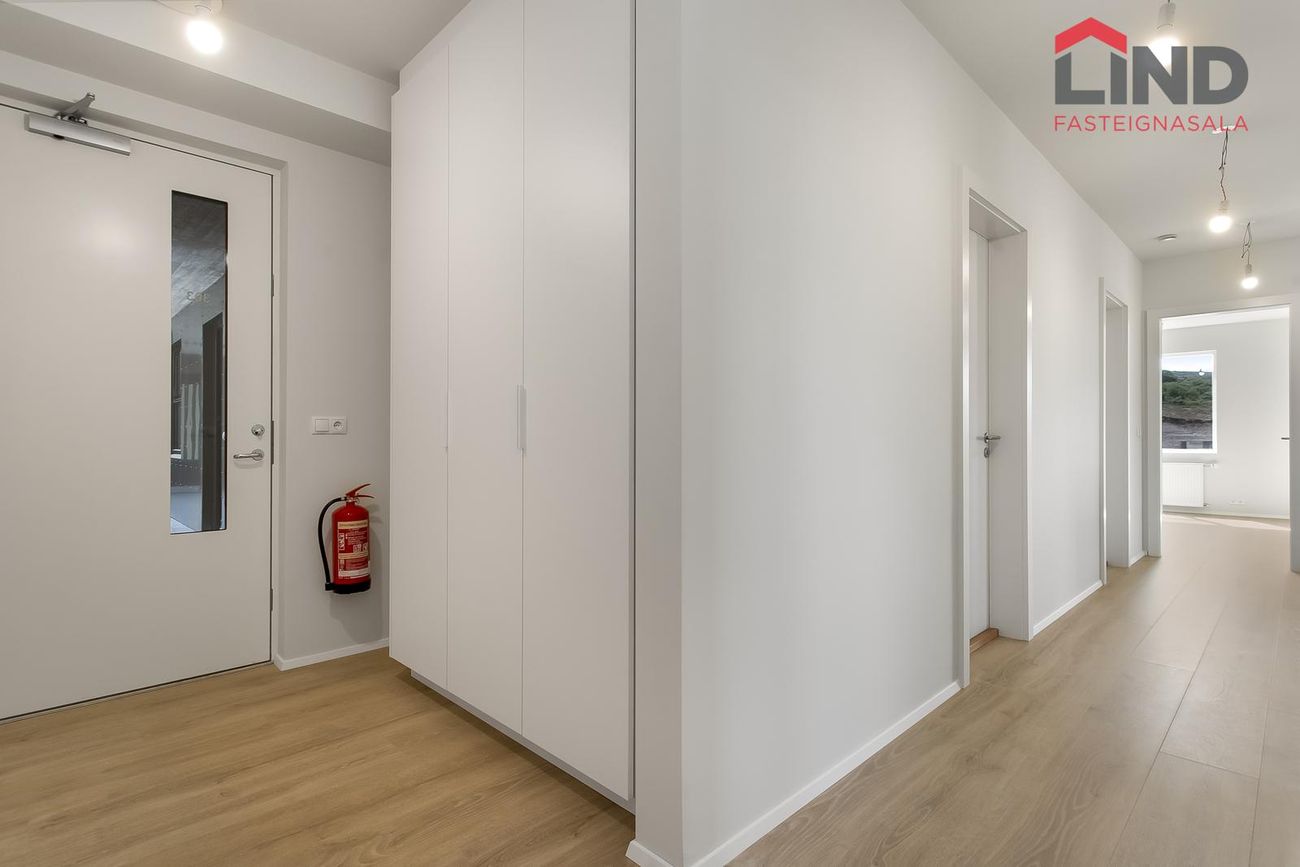 Baughamar 3 - 0303, 221 Hafnarfjörður