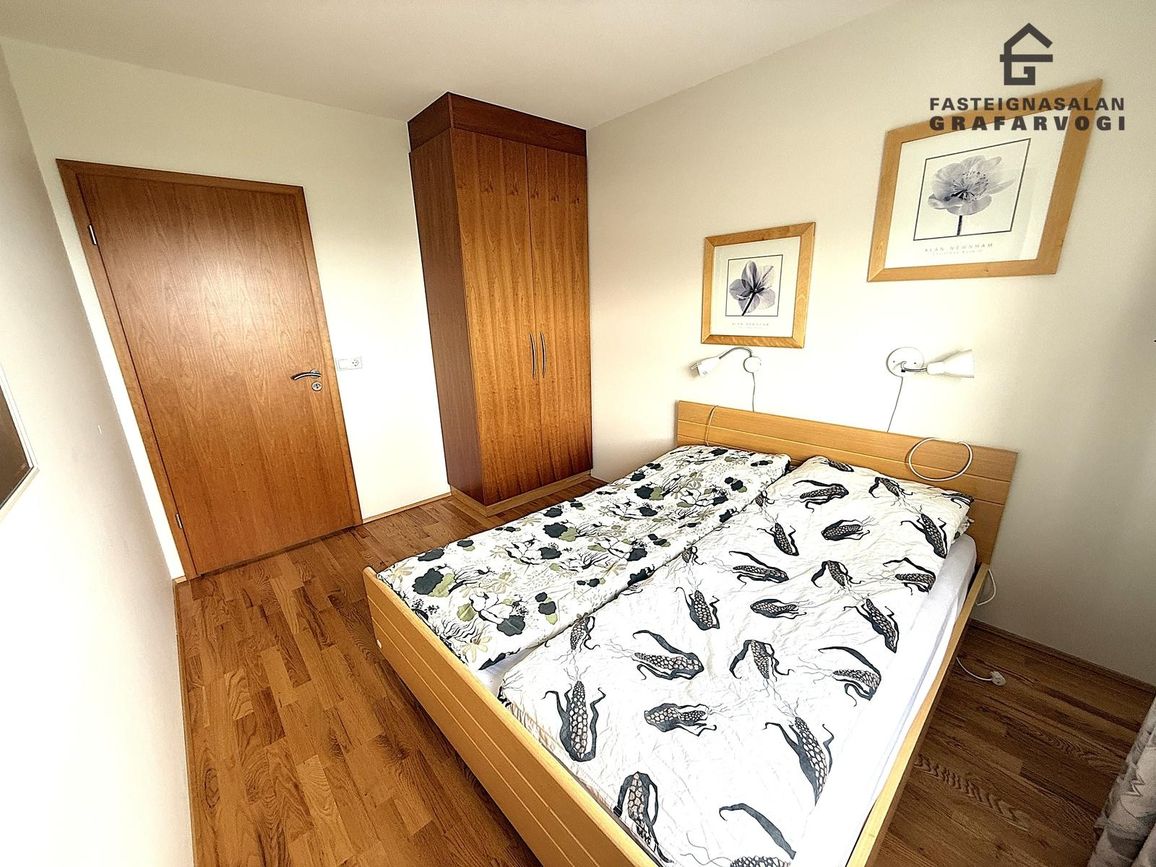 Barðastaðir 11 - 0504, 112 Reykjavík