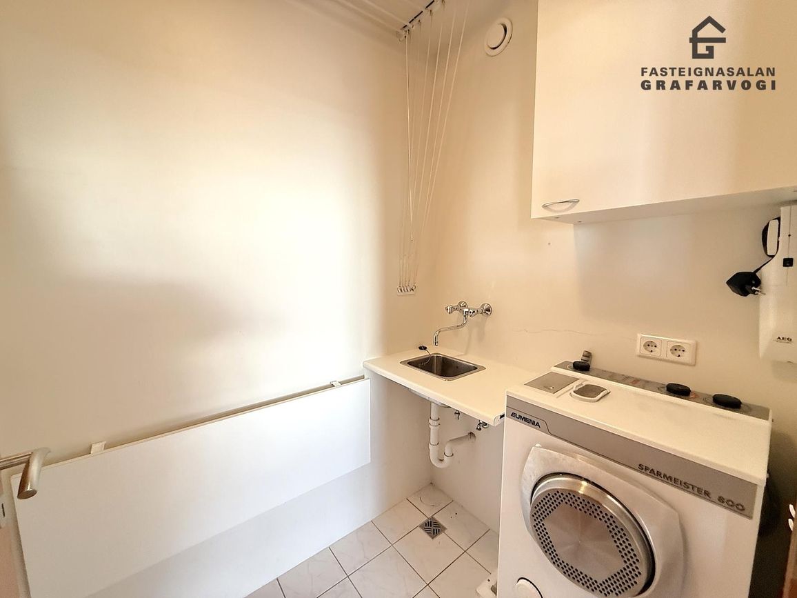 Barðastaðir 11 - 0504, 112 Reykjavík