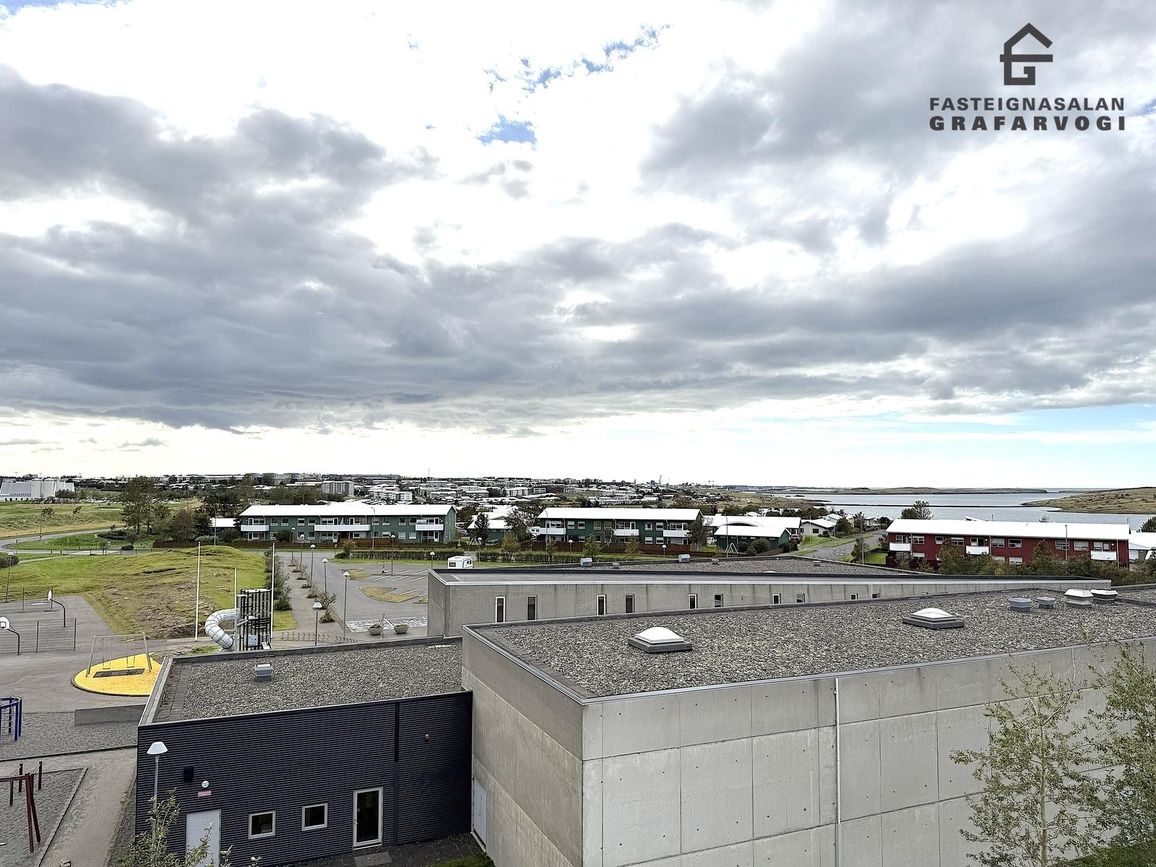 Barðastaðir 11 - 0504, 112 Reykjavík