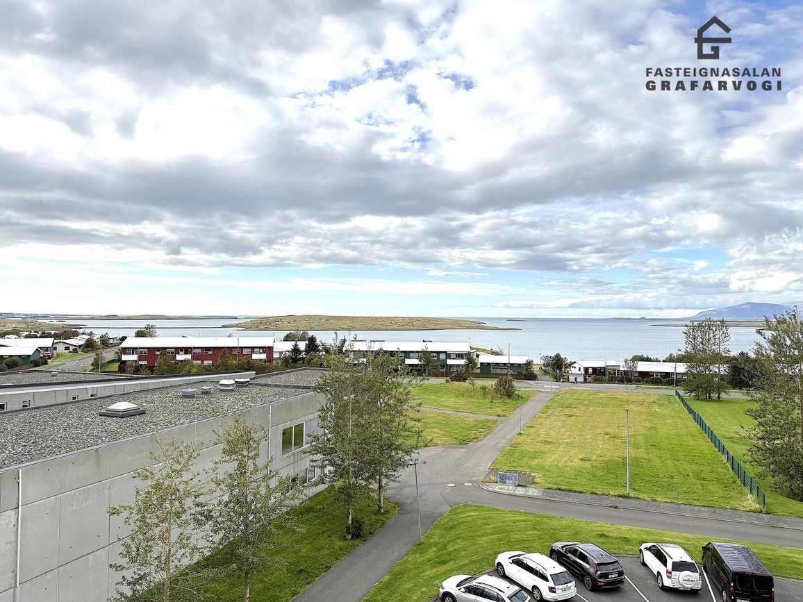Barðastaðir 11 - 0504, 112 Reykjavík