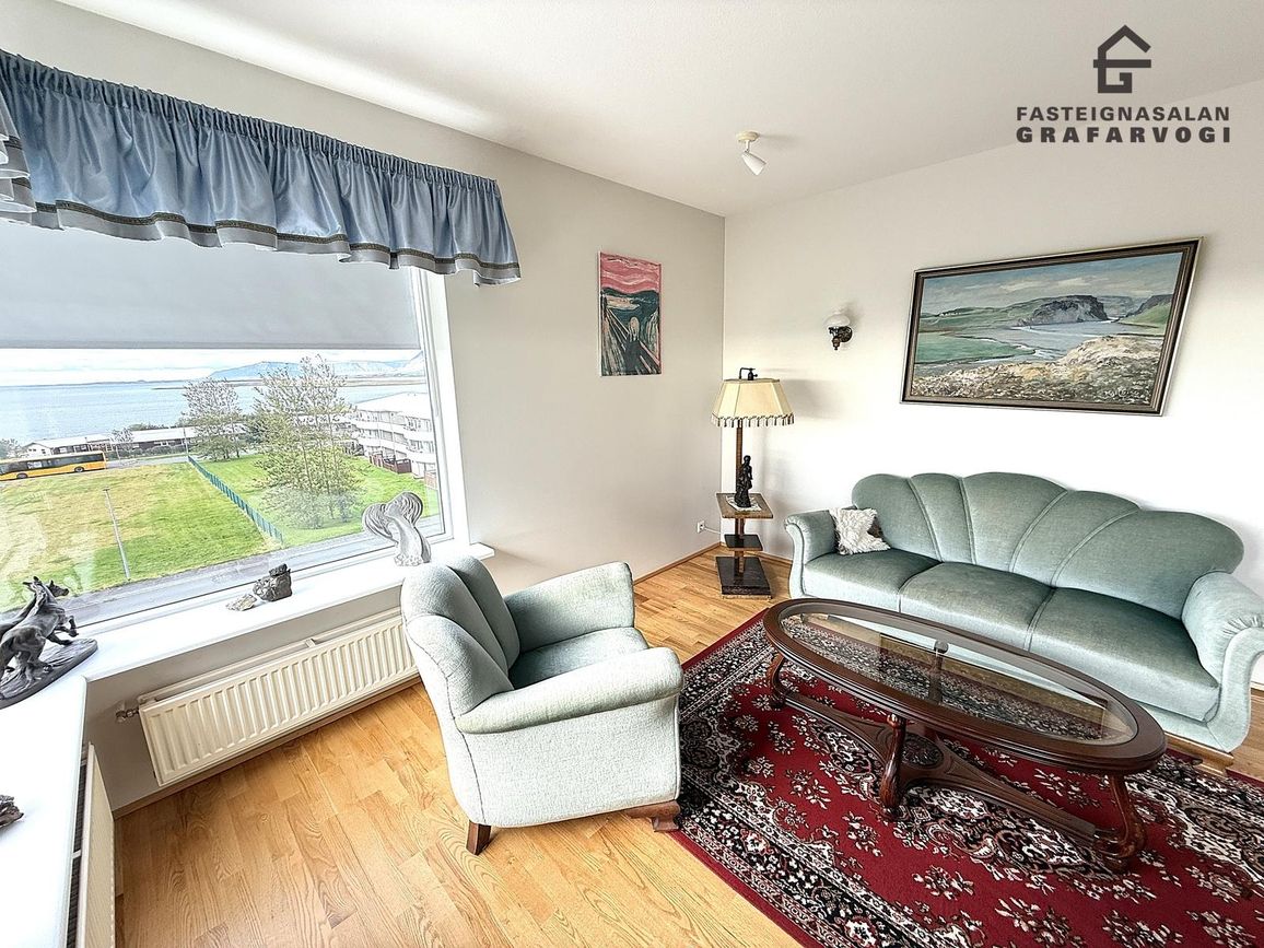 Barðastaðir 11 - 0504, 112 Reykjavík