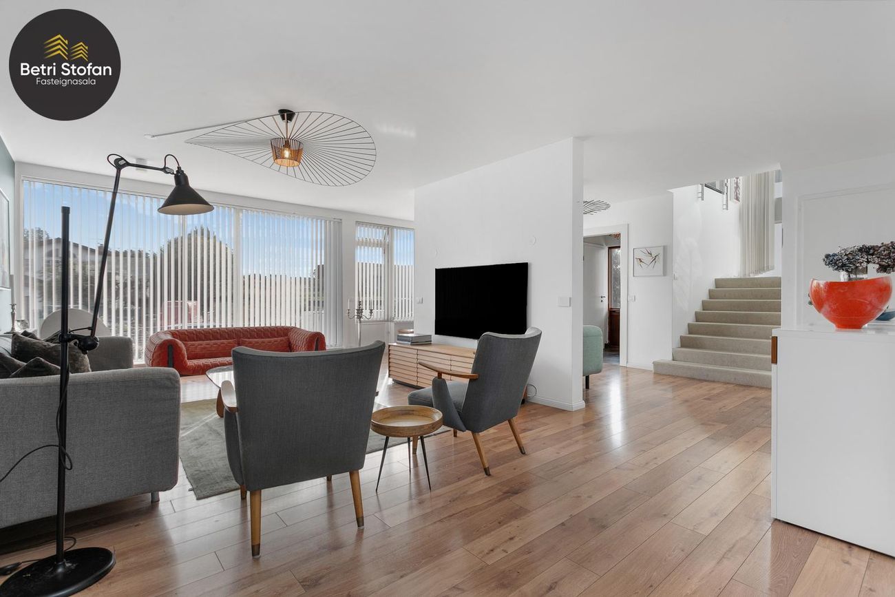 Hamrahlíð 37, 105 Reykjavík