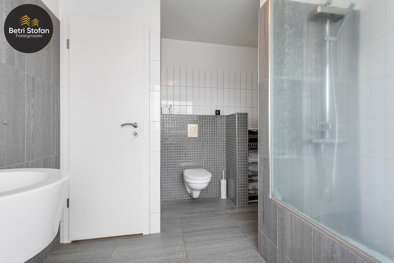 Hamrahlíð 37, 105 Reykjavík