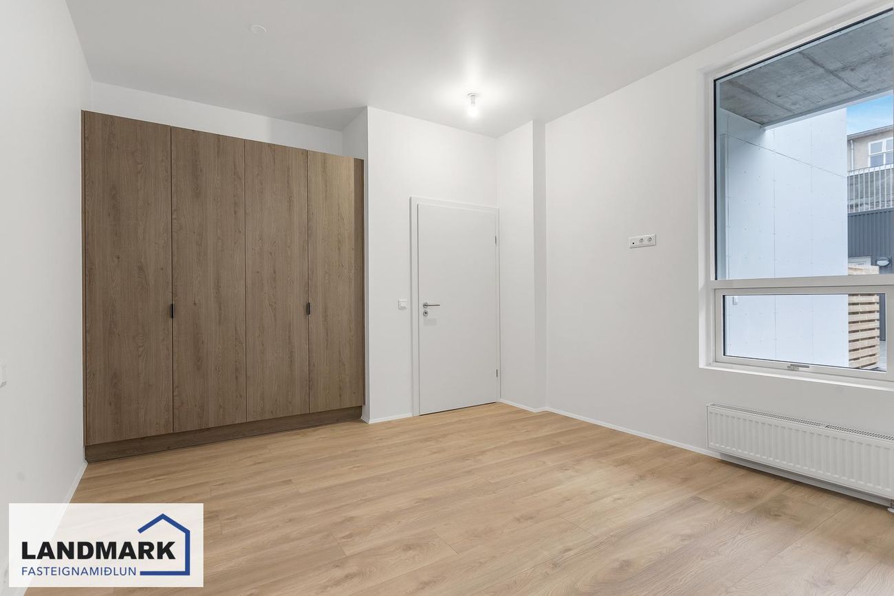 Brautarholt 4A, 105 Reykjavík