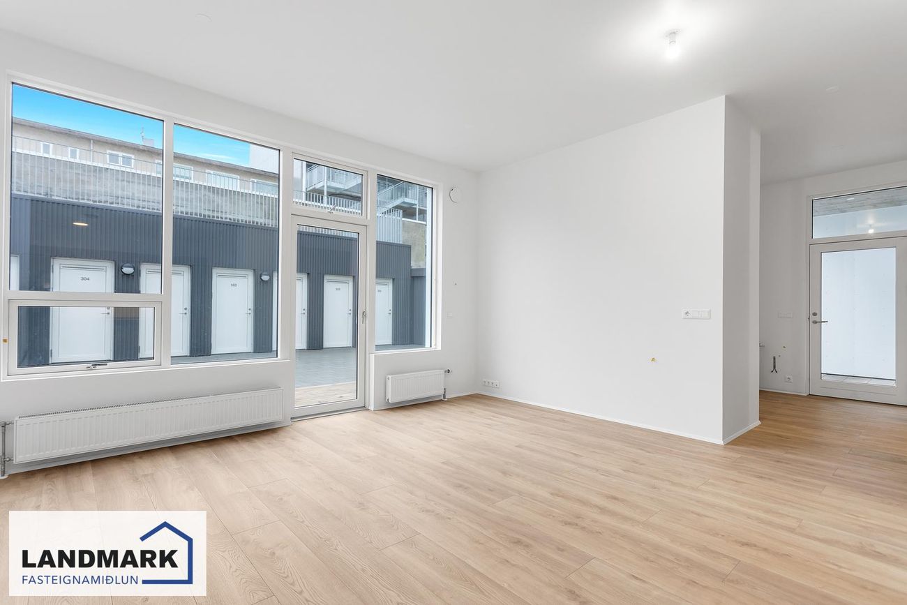 Brautarholt 4A, 105 Reykjavík