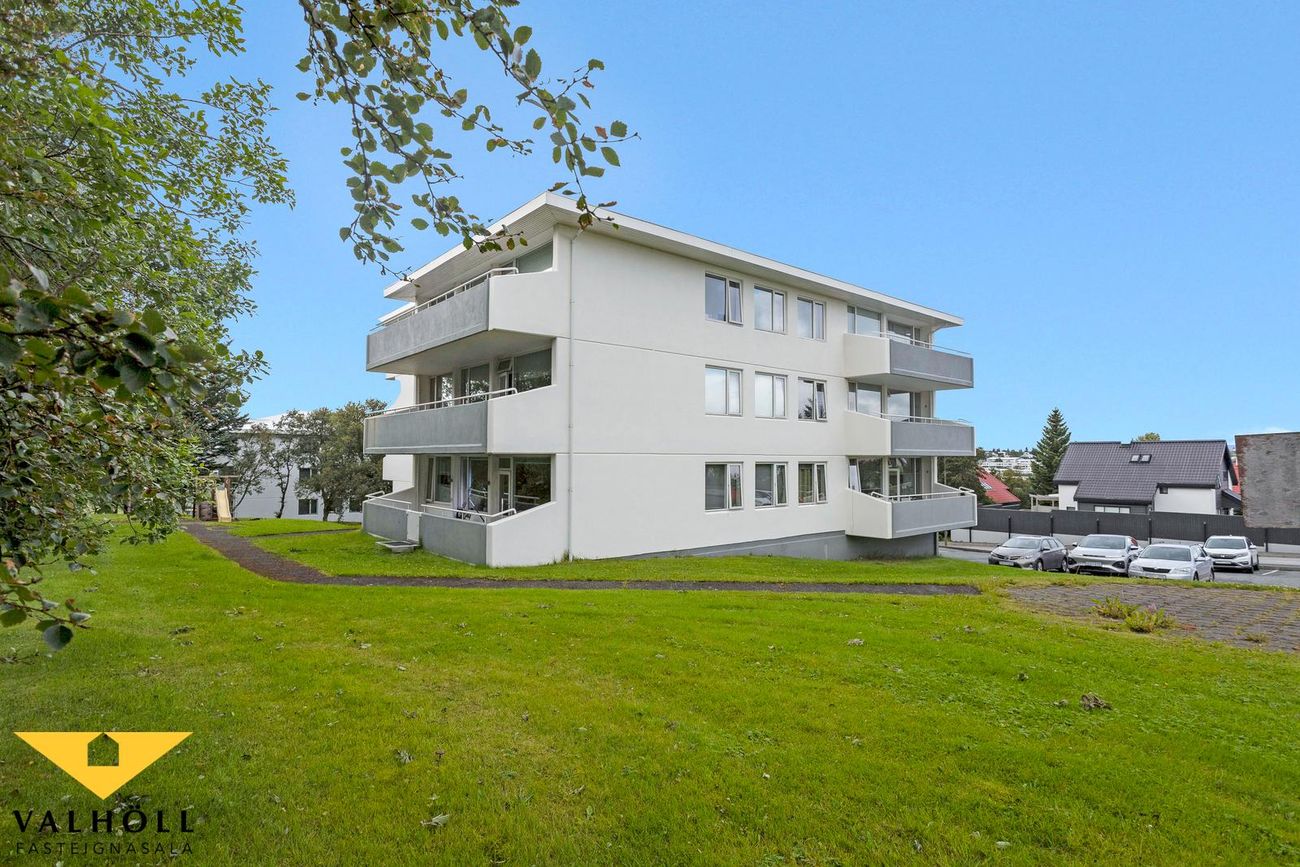 Ástún 10, 200 Kópavogur