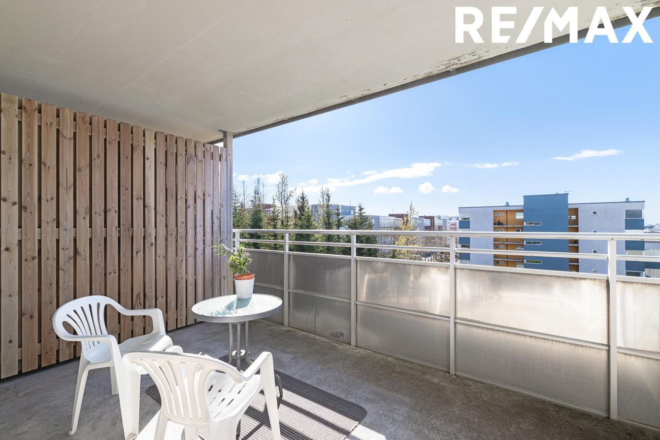 Þórðarsveigur 30, 113 Reykjavík