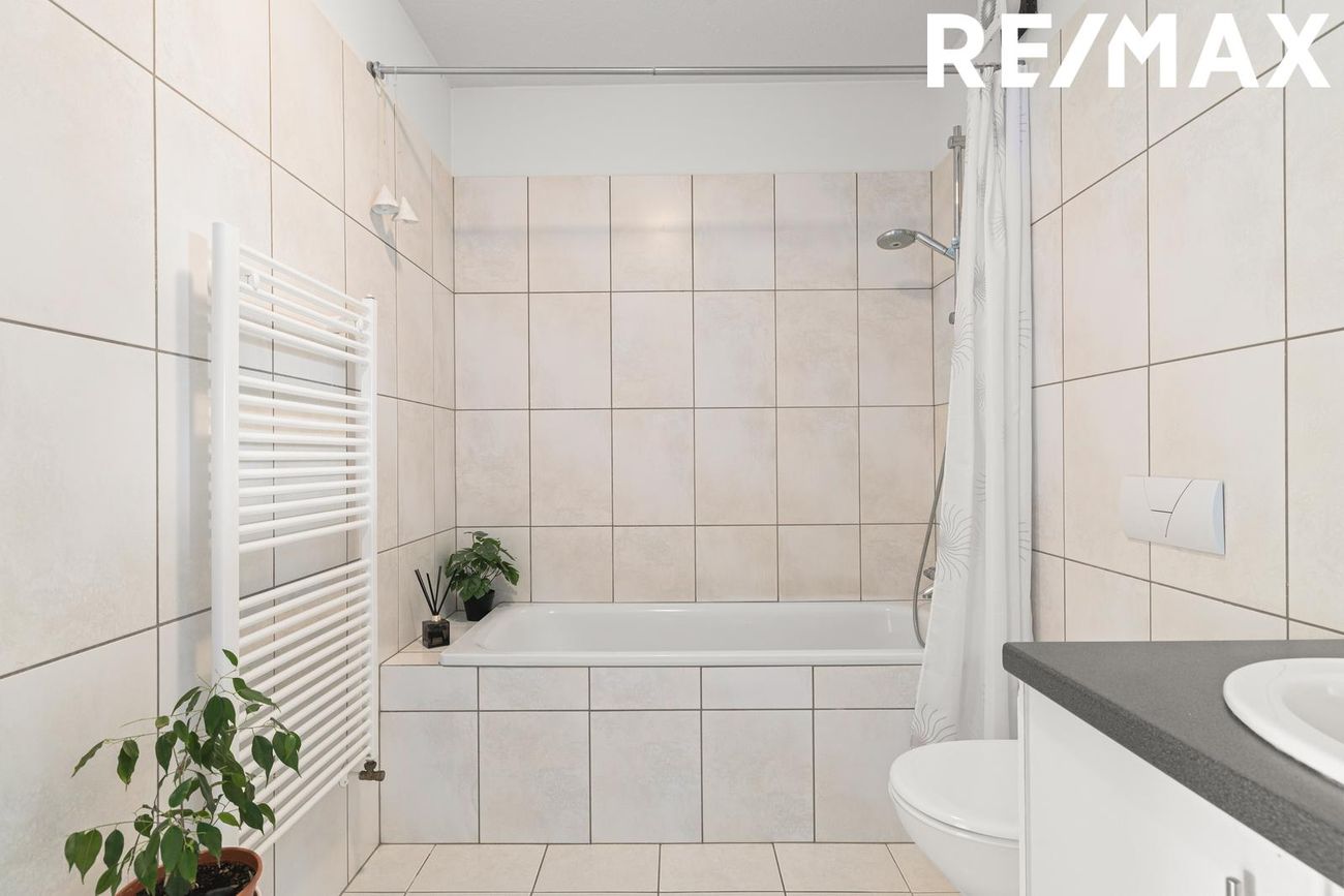 Þórðarsveigur 30, 113 Reykjavík