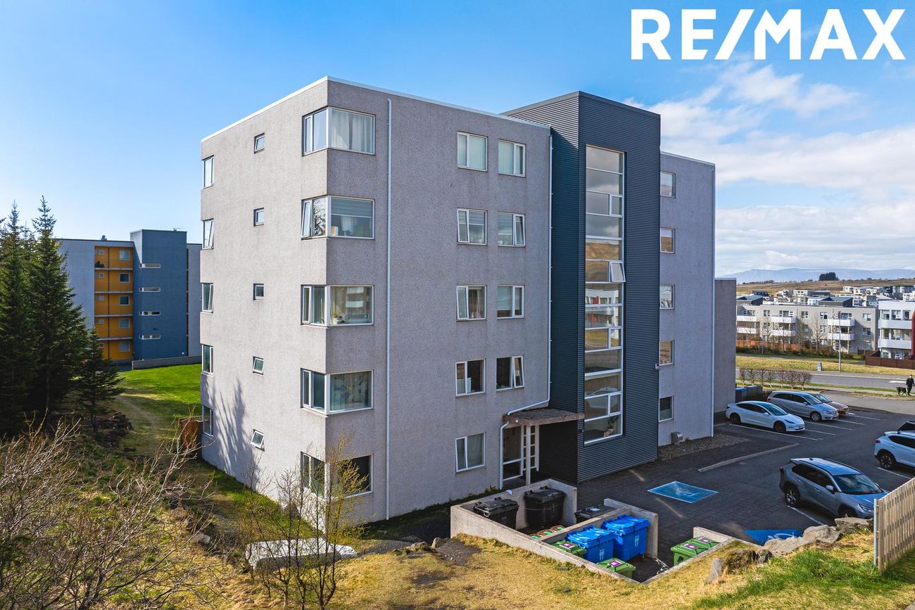 Þórðarsveigur 30, 113 Reykjavík