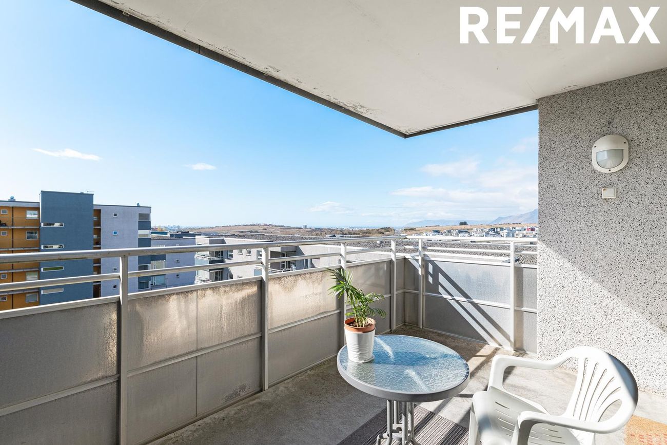 Þórðarsveigur 30, 113 Reykjavík